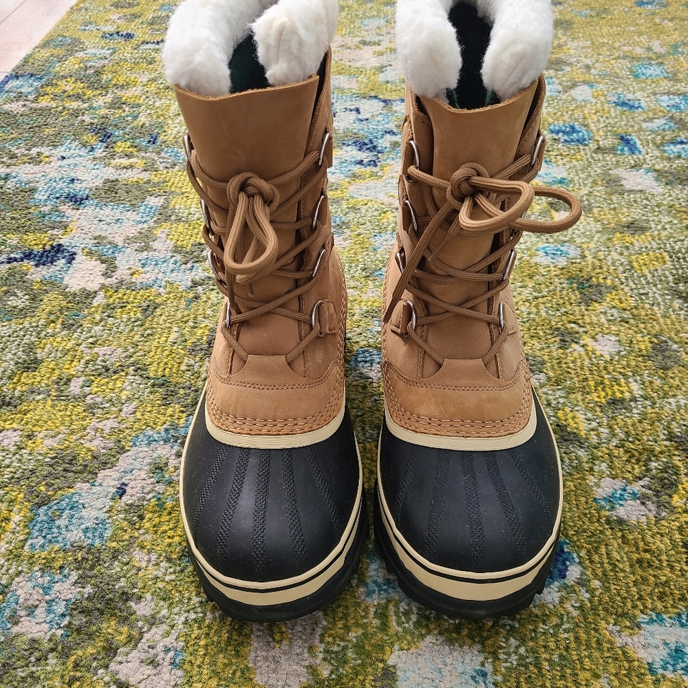 Sorel Caribou Boots Size 11 Women's